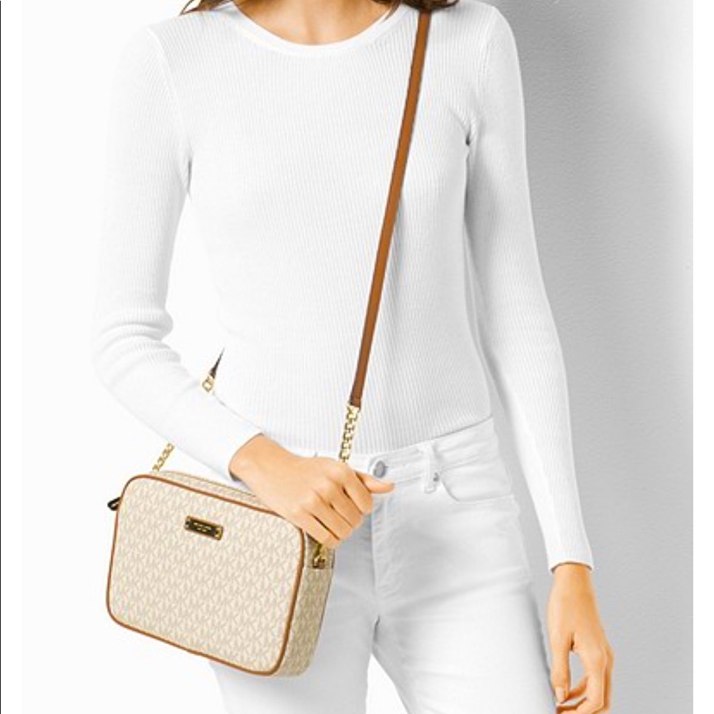 Michael Kors Jet Set Crossbody